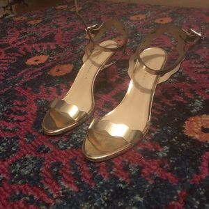 Loeffler Randall heels sz 6